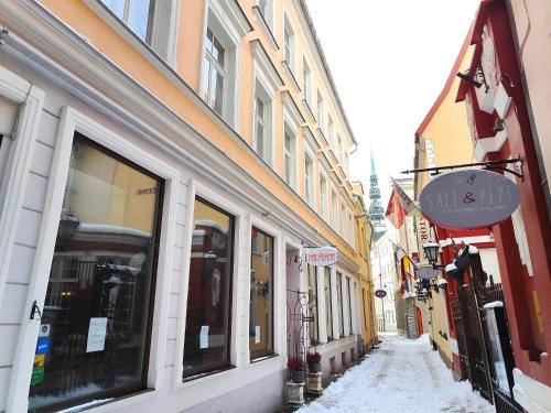 Gleznotaju Old Town Two Bedroom Apartment, Рига (фото 11)