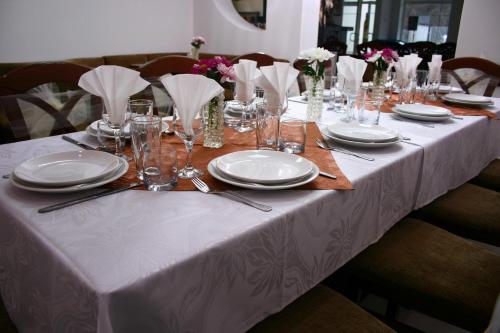 Motel Monza - image 6
