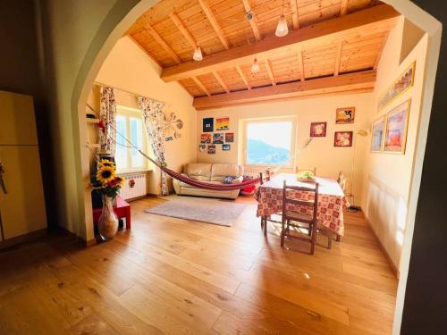  Romantico casale dal pollice verde vicino Roma, Ferienwohnung in Castelnuovo di Farfa