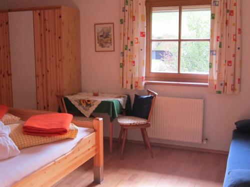 Apartment with Terrace (4-5 Adults)