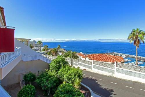 Fantastic Ocean view apartment Buena Vista with amazing Pools