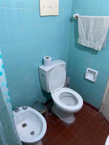 Bathroom, Departamento completo a dos cuadras de la plaza principal , sin ascensor por el momento y con cocher in San Ramón de la Nueva Orán