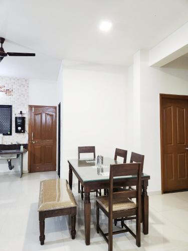 VedGanga Plus Villa - Homestay