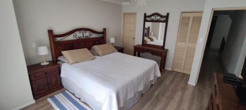 Departamento en Condominio Buganvillas - image 2