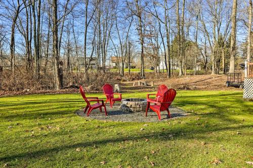 New Paltz Apt - 11 Mi to Poughkeepsie! in New Paltz, USA