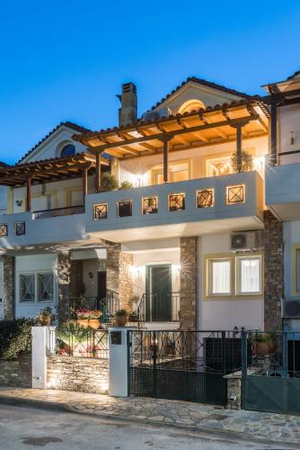 Volos luxury maisonette-Pelion view