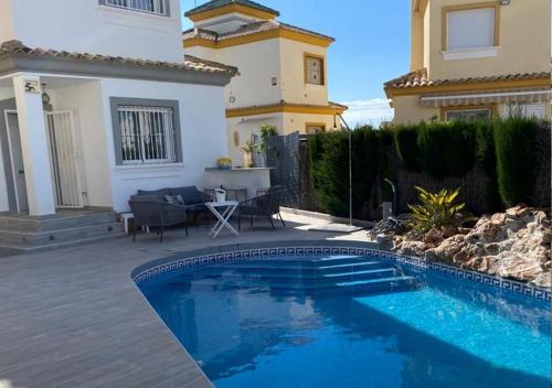 Casa con piscina privada