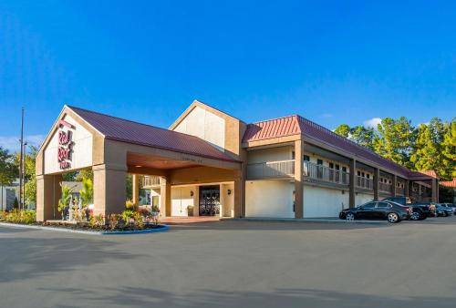 Photo - Red Roof Inn Tupelo