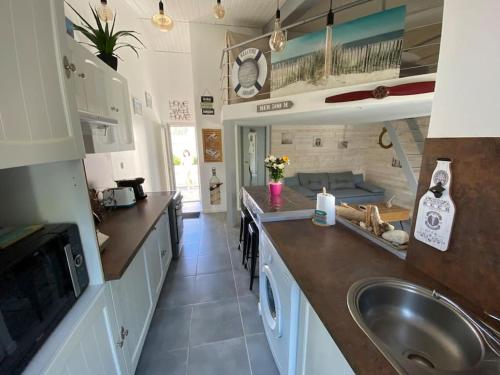 Agréable maison, plage à 400m, jardin, piscine et tennis 1