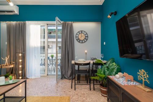 Acropolis Apartment with a unique view - image 7