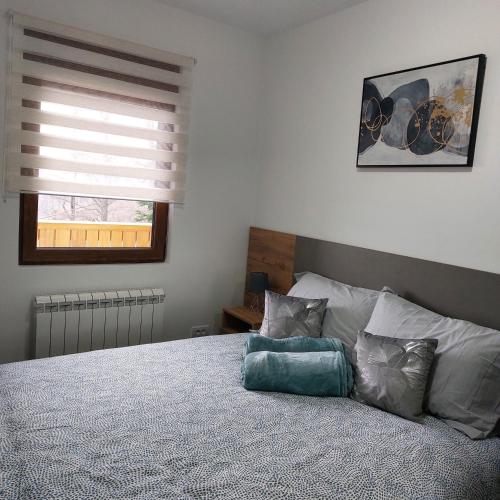 One-Bedroom Apartment image 1
