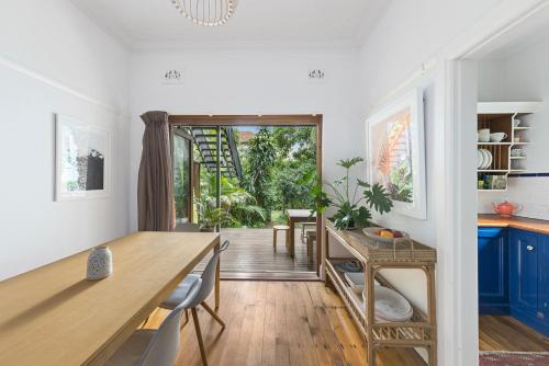 Bondi Beach Oasis - image 7