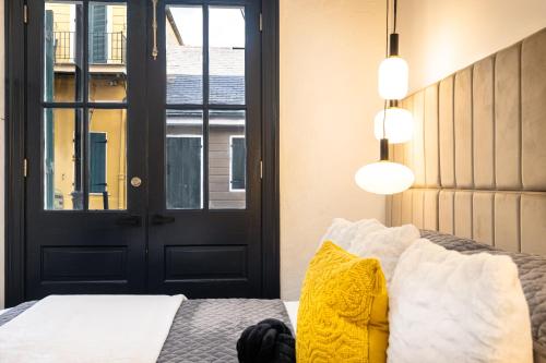 Two-Bedroom Deluxe Apartment with Garden View image 10