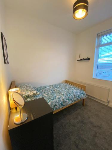 A spacious & modern 3-bed home, Blackburn (foto 10)