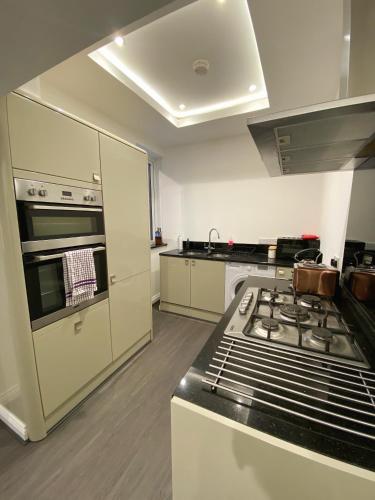 A spacious & modern 3-bed home, Blackburn (foto 4)