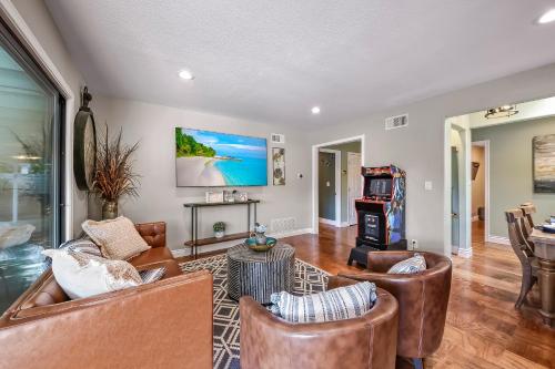 Cali Disneyland Fun Villa Pool/Hot Tub/Near Beach photo 2