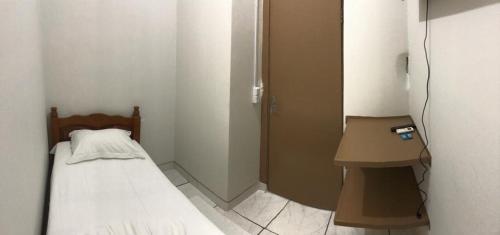 1 twin bed