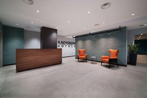 ห้องประชุม / บอลรูม, Radisson Hotel Nola Naples in โนลา