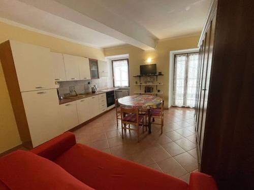  Appartamento a due passi dal Duomo, Unterkunft in Pinerolo