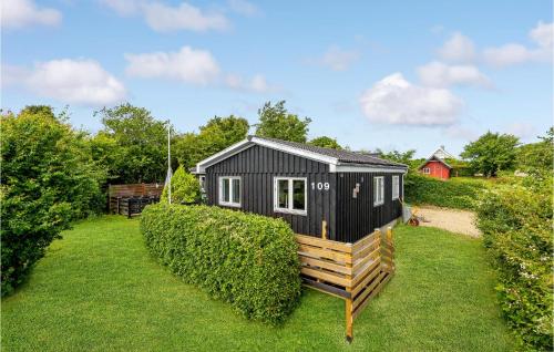  Cozy Home In Roslev With Wifi in Roslev