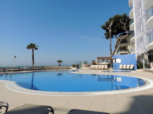 ทัศนียภาพ, โรงแรมออกัสตัส (Hotel Augustus) in บีลาฟอร์ตูนี