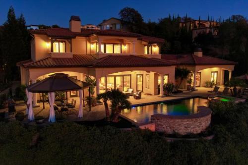 El Dorado Hills Villa Overlooking Folsom Lake