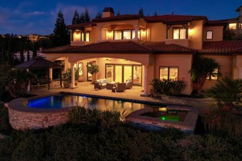 El Dorado Hills Villa Overlooking Folsom Lake