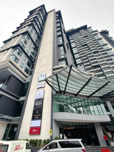 ELECTUS HOME at Vista Residences Genting - FREE WiFi & TV Box & Parking near Loong Kee Restaurant