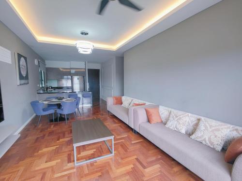 ELECTUS HOME at Vista Residences Genting - FREE WiFi & TV Box & Parking near Loong Kee Restaurant