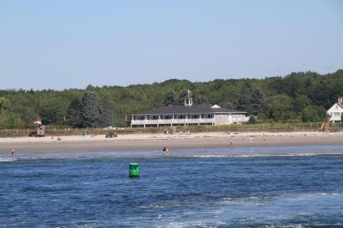 The Seaside Inn