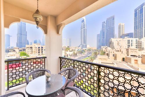 Ultra Luxury Downtown - Full Burj Khalifa View - 5 Min Walk To Dubai Mall!, Dubái (foto 3)