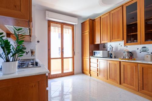  Tosco Romagnola Flat with Parking and Balcony in Cascina