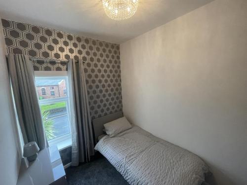 Moda House Wigan - Beautiful 4 Bed Property