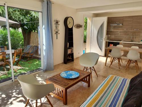 Villa Reva Appartement - Location saisonnière - Roquebrune-sur-Argens