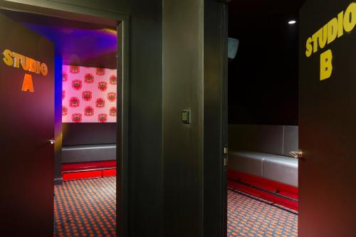 娛樂設施, RockyPop Grenoble Hotel in 市中心區