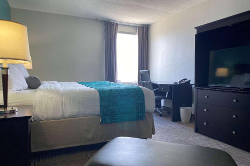 Travelodge by Wyndham Miramichi New Brunswick