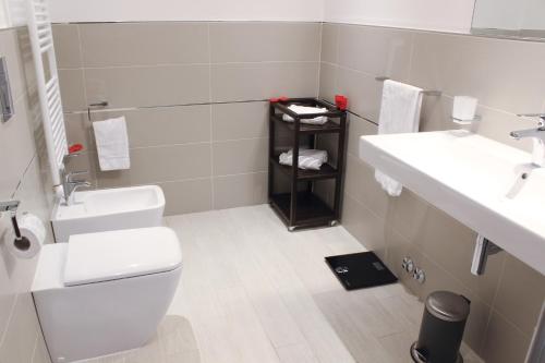 Hub Navona - image 10