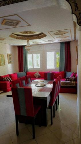 Appartement Haut Standing Petit Dejeuner INCLUS in Bni Makada