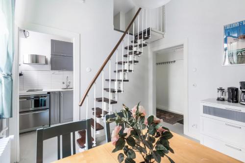 Design District Loft for 6 Kruununhaka Travellers, Helsinki (foto 2)