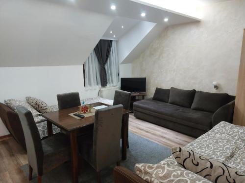 2 sofa beds
