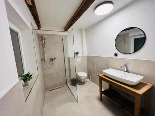 دش, Traumhaus•7Beds•CoWorking•Wifi•3ParkingSpaces in ايرويت