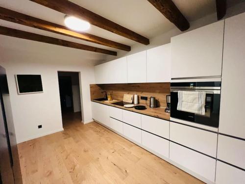 Traumhaus•7Beds•CoWorking•Wifi•3ParkingSpaces in ايرويت