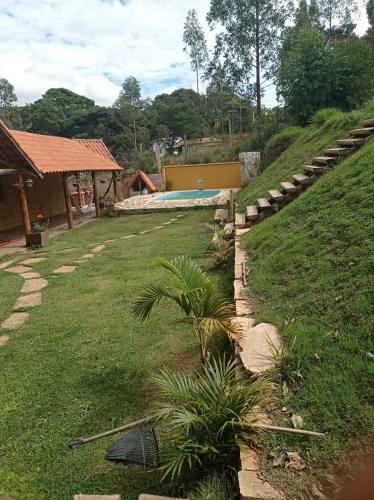 Sítio Vale do Guardiao casa aconchegante com area Gourmet e piscina