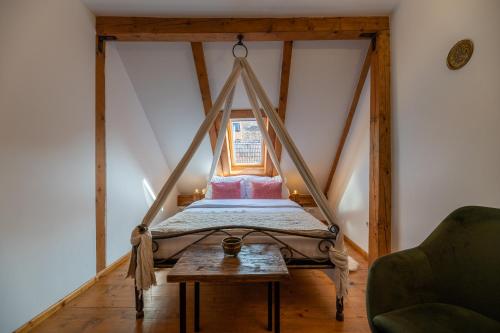 Boutique Hotel von Graf Room Type - Standard Double Room with Canopy - Attic