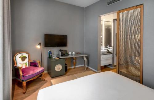 987 Design Prague Hotel - image 4