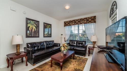 Almaton Loop Unit 2809 304 - image 2