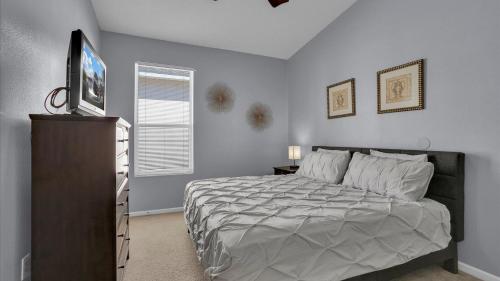 2216 Wyndham Palms Way - image 10