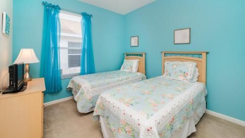 2209 Wyndham Palms Way - image 10