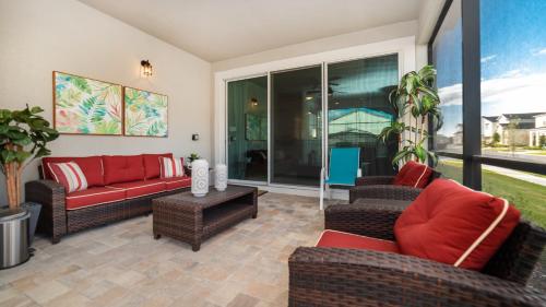 # 1871 Sawyer Palm Place - image 2