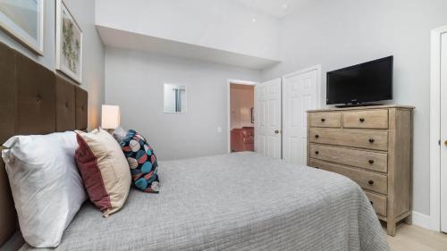 Sun Palm 8134 - image 11
